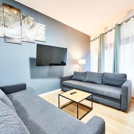 Rb-0D - Appartement Entier F3 Au Rdc De 1 A 6 Pers Mulhouse Bagian luar foto